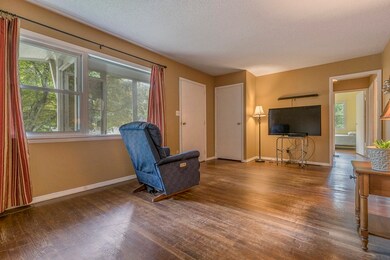 19 Larch Rd, Georgetown, MA 01833 - photo 5