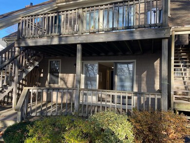 817 Old Strawberry Hill Rd unit 5A, Hyannis, MA 02601 - photo 3