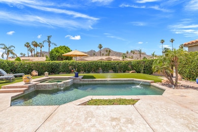 Pool & Spa