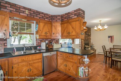 _RMJ1338 kitchen
