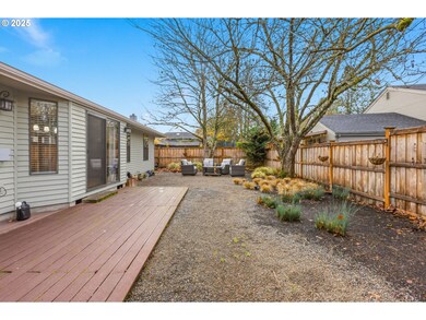 2868 Metolius Dr, Eugene, OR 97408 - photo 5