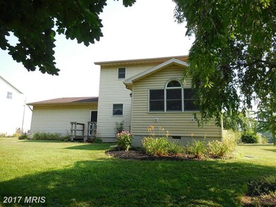 1561 Mark Dr, Chambersburg, PA 17201 - photo 5