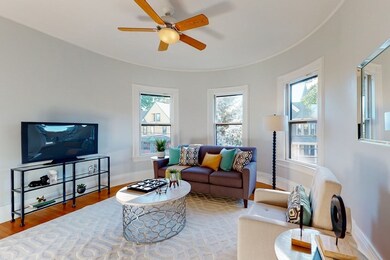 14 Wellington St unit 2, Arlington, MA 02476 - photo 2