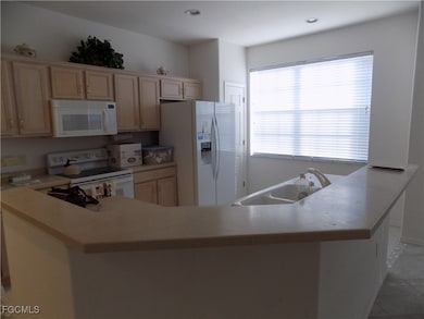 20021 Sanibel View Cir unit 101, Fort Myers, FL 33908 - photo 7
