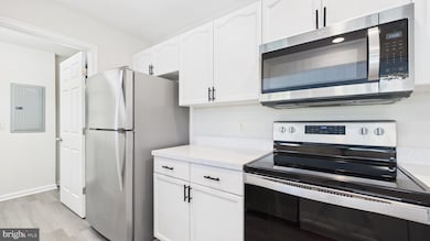 302 Baughmans Ln unit 302H, Frederick, MD 21702 - photo 7