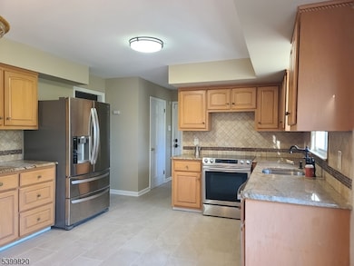 332 Rolling Knolls Way, Bridgewater, NJ 08807 - photo 3