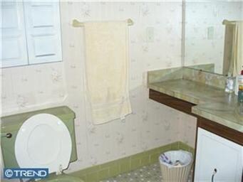 1475 Mount Holly Rd unit R10, Beverly, NJ 08010 - photo 7