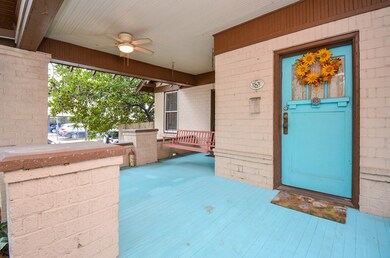 1501 Kipling St, Houston, TX 77006 - photo 4