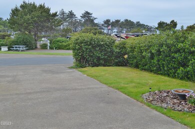 6225 N Coast Hwy #5 017