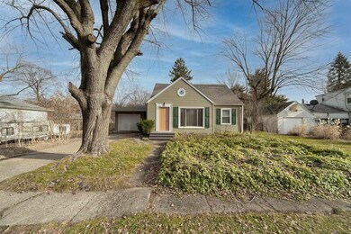 122 Myrtle St, South Bend, IN 46637 - photo 2