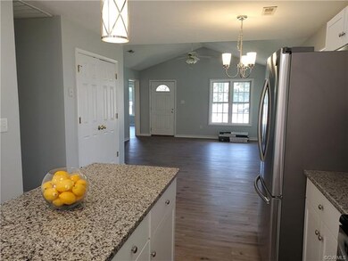 3070 King William Ave, West Point, VA 23181 - photo 7