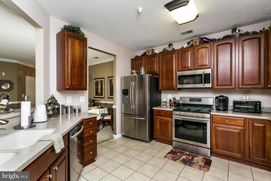 5217 Glenthorne Ct unit 5217, Baltimore, MD 21237 - photo 7