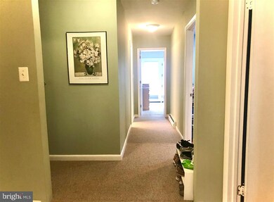 unlisted-address, Falls Church, VA 22043 - photo 7