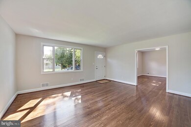 3634 Eitemiller Rd, Windsor Mill, MD 21244 - photo 7