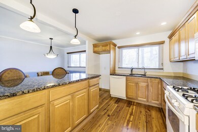 667 Pasadena Dr, Magnolia, NJ 08049 - photo 6