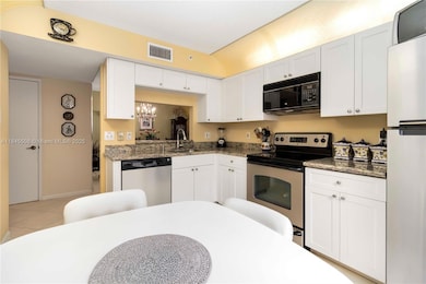 15364 Lakes of Delray Blvd unit 48, Delray Beach, FL 33484 - photo 4