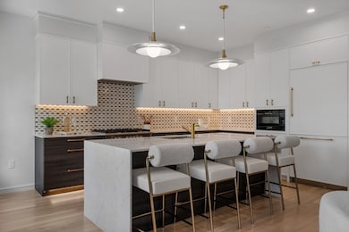 6 Claflin Rd unit 4, Brookline, MA 02445 - photo 6