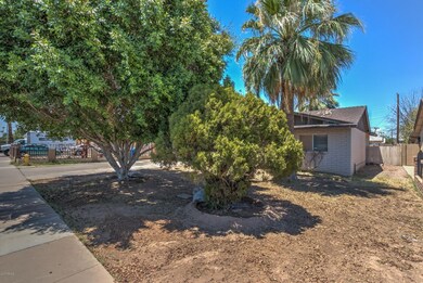 934 E 8th Ave-3
