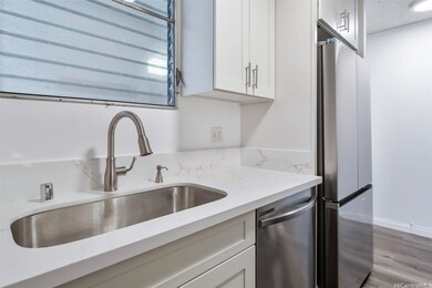 Hale Luana unit 204, Honolulu, HI 96826 - photo 4