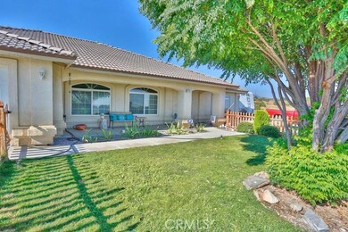 9115 Darwin Rd, Pinon Hills, CA 92372 - photo 7