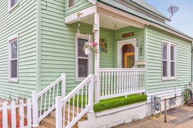 151 W 17th St, Holland-6