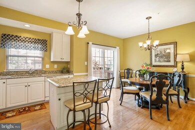 13 Mountain Lake Ct, Germantown, MD 20874 - photo 3