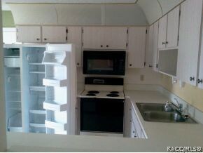 KITCHEN APPLIANCES