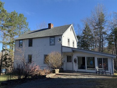 58 Stearns Ave, Wilmington, VT 05363 - photo 3
