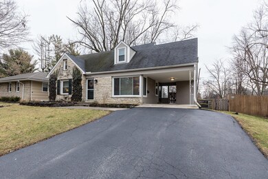 2287 Swansea Rd-03