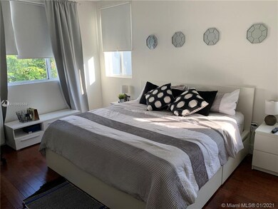 7113 NW 103rd Path, Doral, FL 33178 - photo 6