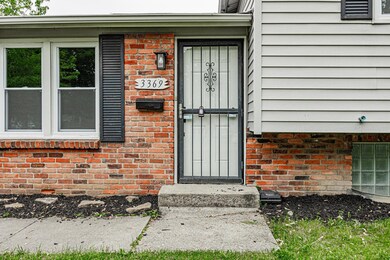 3369 Dresden St, Columbus, OH 43224 - photo 2