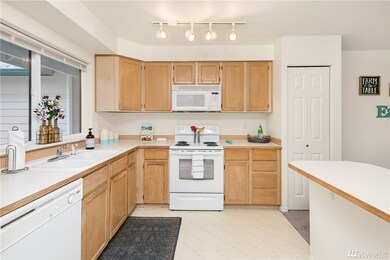 1131 115th St SW unit L3, Everett, WA 98204 - photo 6