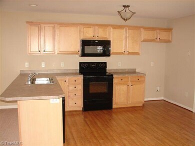 2125 Sunbeam Ct, Asheboro, NC 27205 - photo 7