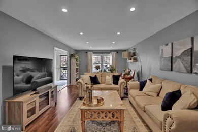 6191 Vine Forest Ct, Falls Church, VA 22044 - photo 7