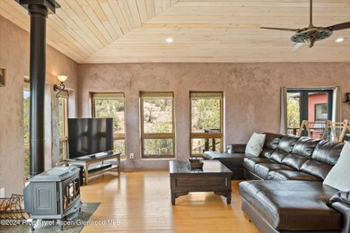 Living room -2
