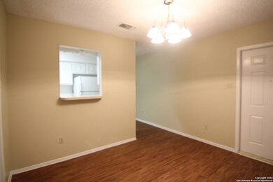 501 Buttercup, New Braunfels, TX 78130 - photo 7