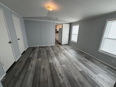 37 Burnett St, Williamsburg, KY 40769 - photo 7