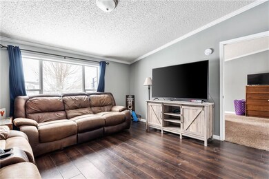 105 W Adams St, Kirklin, IN 46050 - photo 2