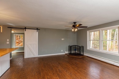 706 Brown St, Winchendon, MA 01475 - photo 5