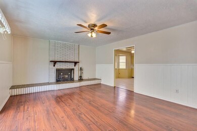 10512 Candlewood Ave, El Paso, TX 79925 - photo 7