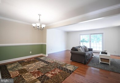 4 Pinecone Ct, Parkville, MD 21234 - photo 5