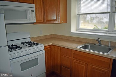 117 119 W Winged Foot Ct W, Tuckerton, NJ 08087 - photo 3