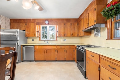 59 George St, Mendon, MA 01756 - photo 5