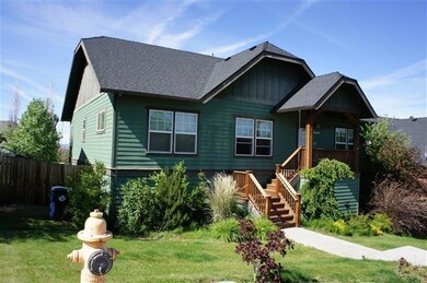 3549 SW Salmon Ave, Redmond, OR 97756 - photo 2