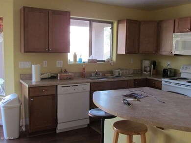 Kitchen - view 1