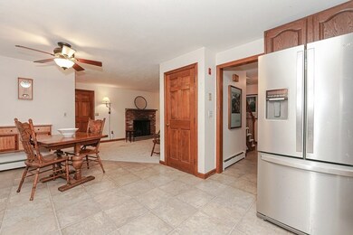 14 Reservoir Dr, Bellingham, MA 02019 - photo 6