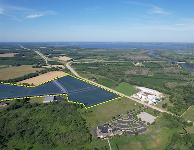 Lot #10 Commerce Pkwy, Fort Atkinson, WI 53538 - photo 3