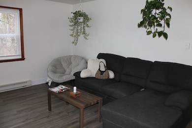 25 Upper Main St unit 2, Essex Junction, VT 05452 - photo 4