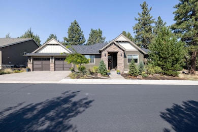 2408 NW Majestic Ridge Dr, Bend, OR 97703 - photo 3