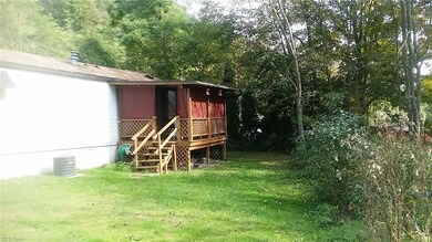 1044 Hillcrest Rd, Wellsville, OH 43968 - photo 4